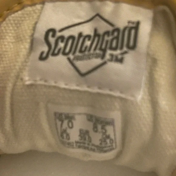 Yellow Suede Vans Old Skool Skate Shoe - Picture 4 of 8